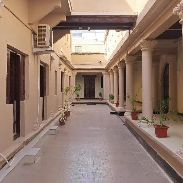 The Imperial Regency, hotel in Porbandar