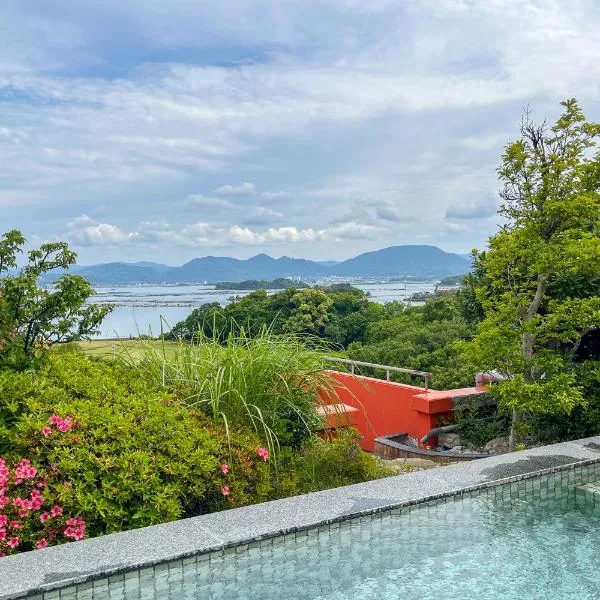 Hotel Sunresort Shirahama – hotel w mieście Shirahama