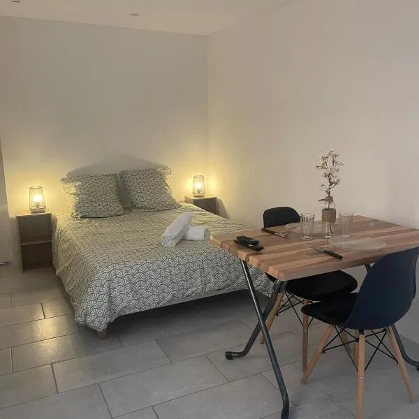 Studio El Canigou，位于普拉德的酒店