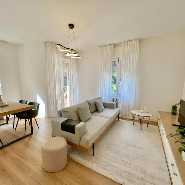 3 Kappa, hotel v destinaci Calolziocorte