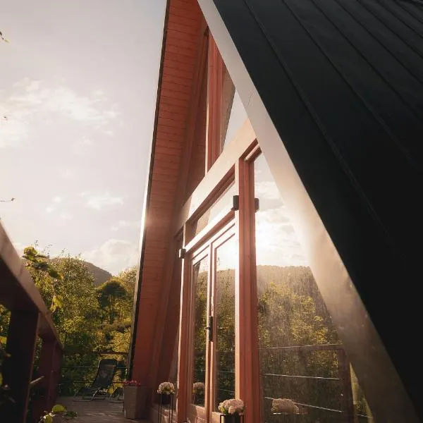 Glamp Ellsa, hotel in Mikulov v Krušných Horách