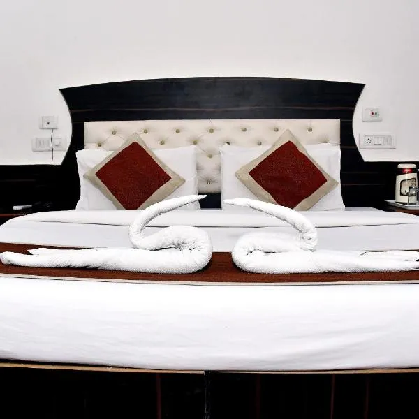 Hotel Meritt, hotel in Agra