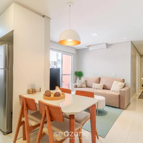 Apto Charmoso a Apenas 600m do Mar! - VLA, hotel v destinaci Florianópolis