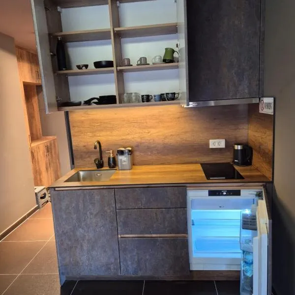 Meli Deluxe, ξενοδοχείο σε Prizren