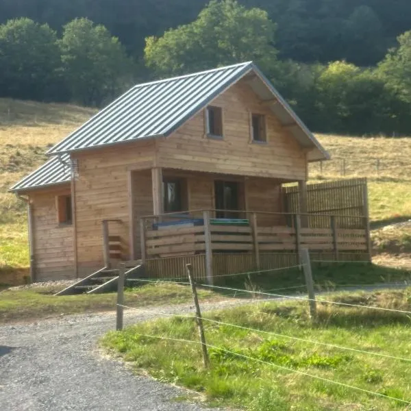Châlet au pied du Puy Mary, hotel v destinaci Le Claux