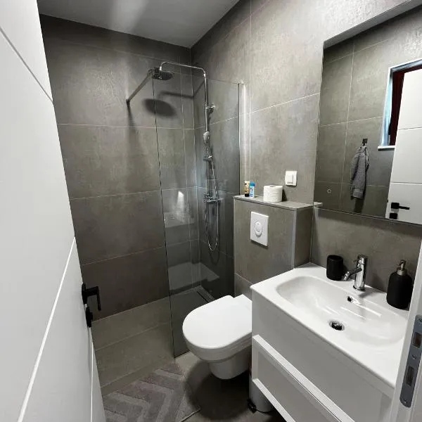 Landing Rooms, hotel in Močići