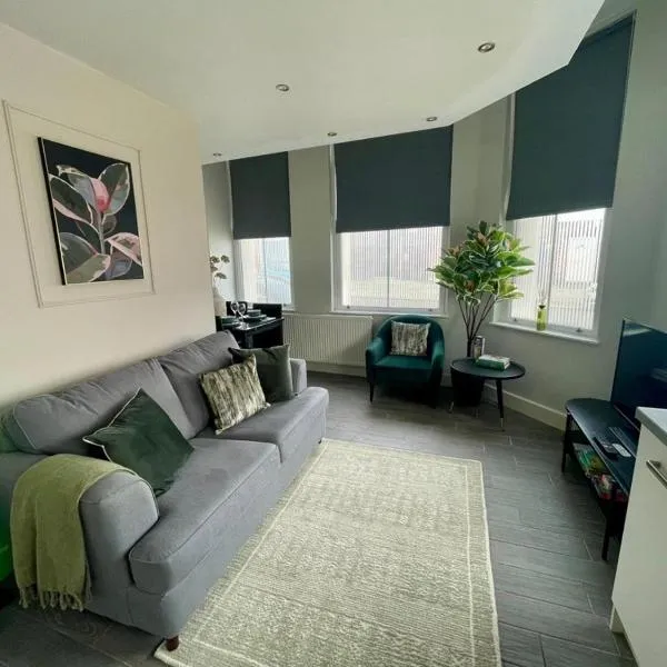 Viesnīca Woolton WasherDryer Sofa Bed Free Parking Liverpūlē