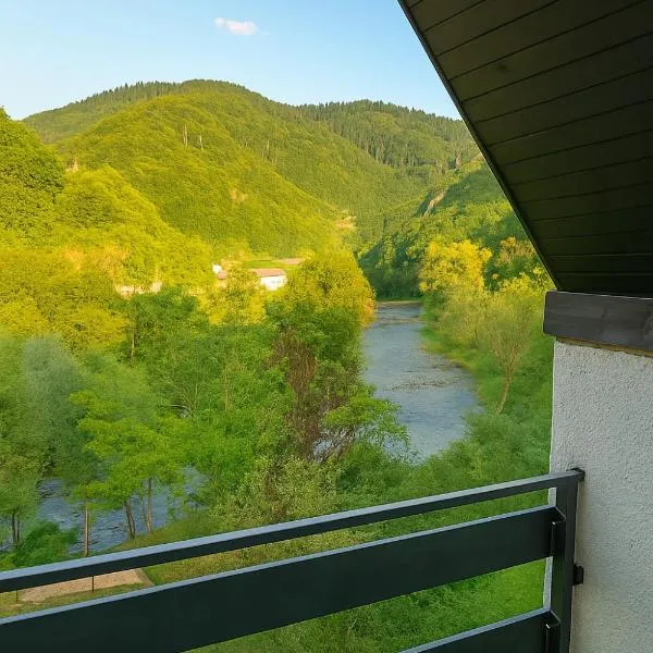 River`s Song Cottage Jajce, hotel in Jajce