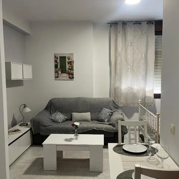 Apartamento lux capilla, hotel v destinaci Seville