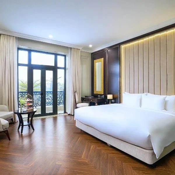 Adamo Hotel Hung Yen - Free Daily Access To The Jimjilbang、Hưng Yênのホテル
