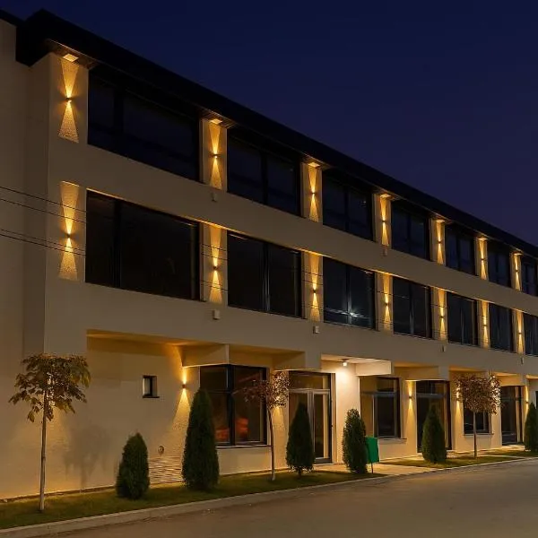 Hotel DAMAD、Smîrdanのホテル