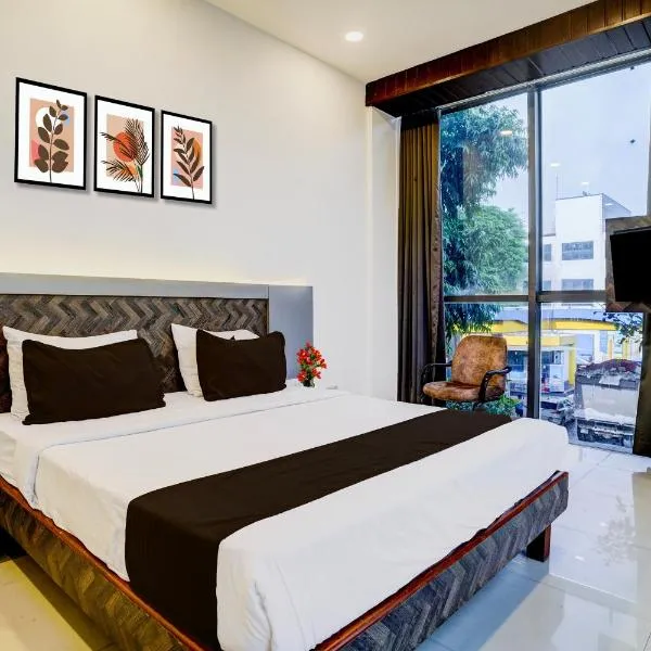 Super Collection O Sanpada Railway Junction, hotel in Turambhe