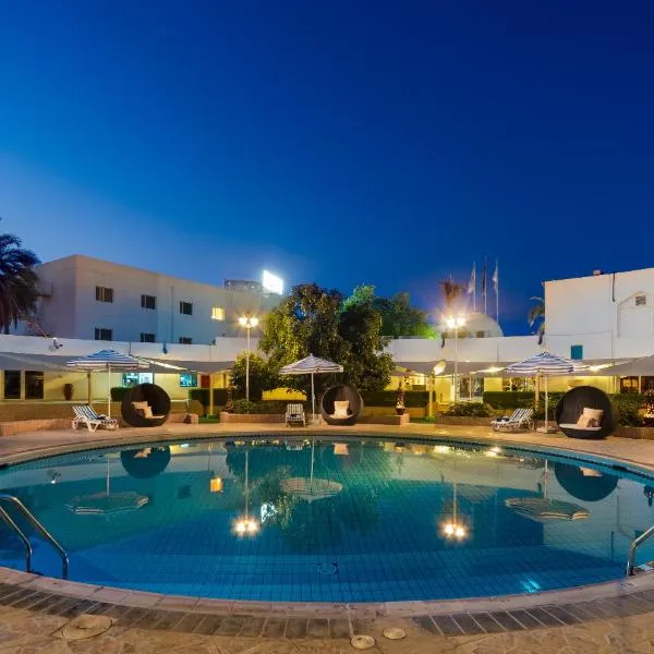 Al Wadi Hotel, hotel v destinaci Suhár