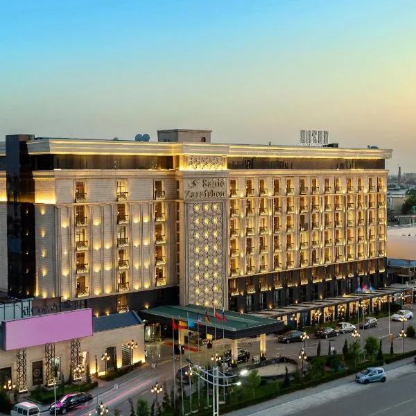 Zarafshon Hotel Bukhara, khách sạn ở Buxoro