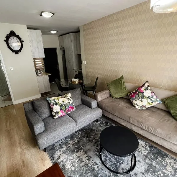 Sandton 2 cosy bedrooms apartment, hôtel à Johannesbourg