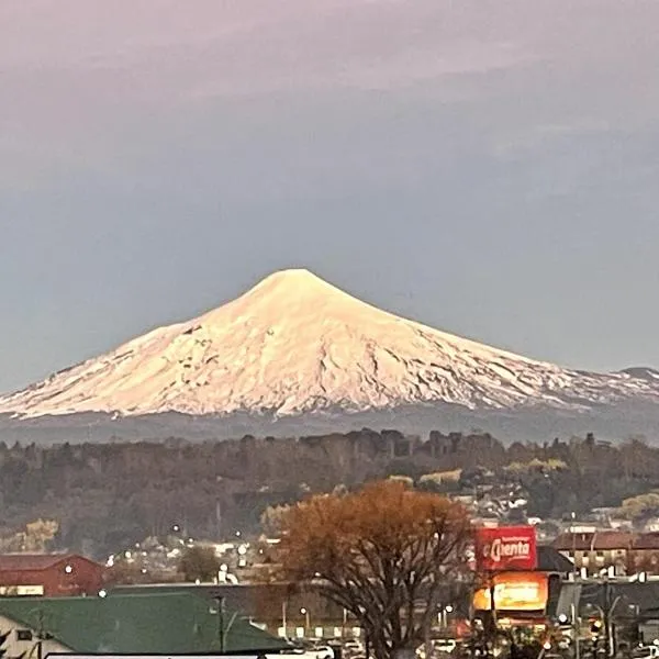 Cozy apartment with a view of the Volcanoes and Villarrica Lake, Hotel in Villarrica