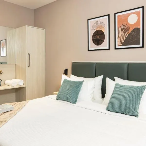 Viesnīca Altin Stays pilsētā Kojamputūra