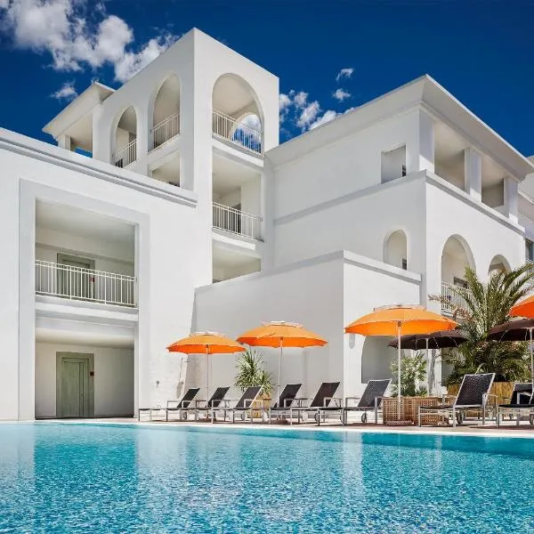 Jazz Hotel, מלון באולביה