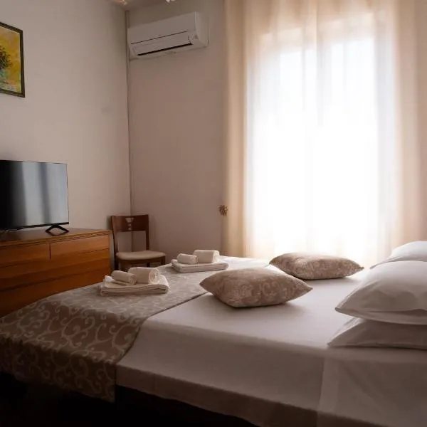 Lemon Garden Home, hotel v Ríme