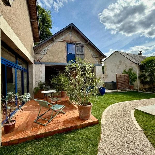 la Maison sous les Arbres - Duplex, jardin et spa, hôtel à Pocé-sur-Cisse
