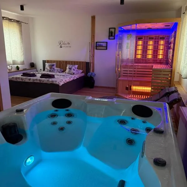 Wellness soba Skriti raj Banovci, hotel in Banovci