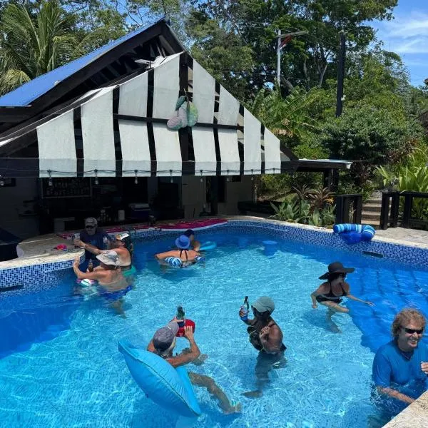 Guava Grove Resort & Villas, Hotel in Sandy Bay