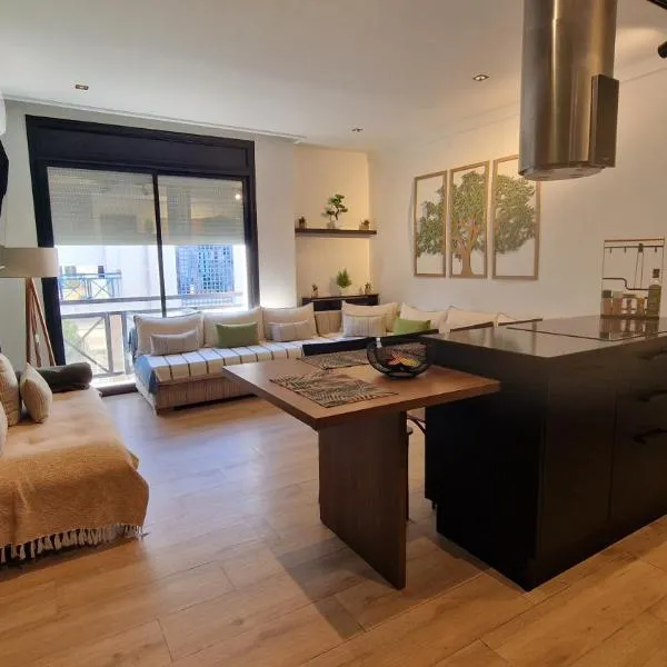 Captivating 2-Bed Apartment in Tunis, khách sạn ở Tunis