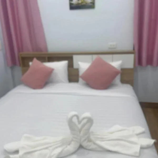 Manee House - บ้านมณี、ブリーラムのホテル