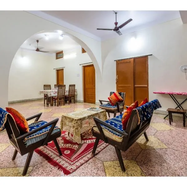 Jaiswal Homestay, hotel v destinaci Jabalpur
