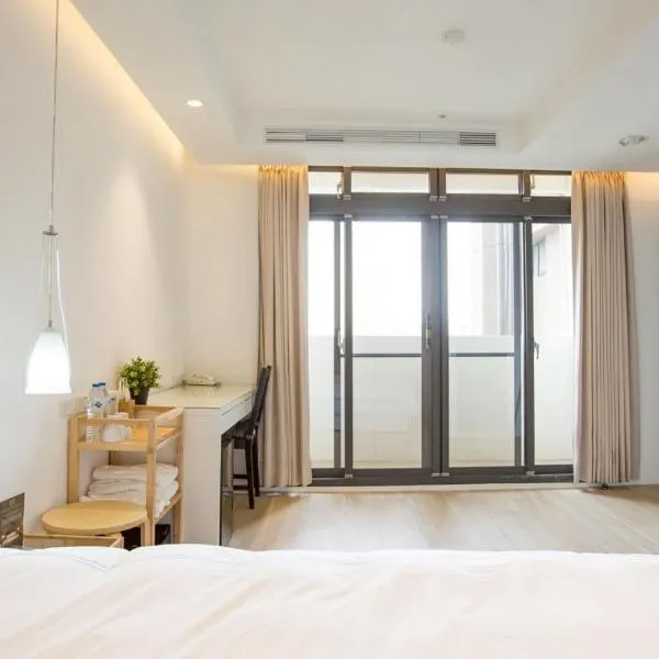Mini West Hotel, hotel a Taichung