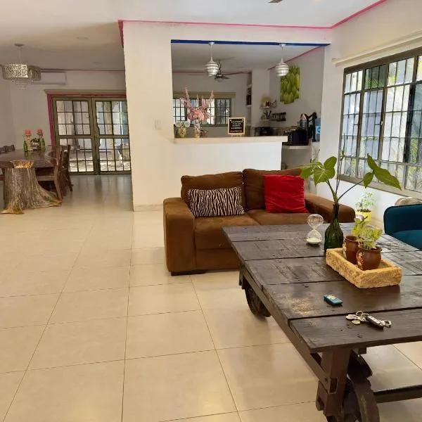 Casa La Perla del Sur Confort y calidez en todos sus espacios, hotel in Ticul