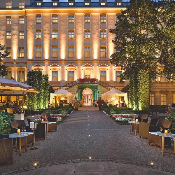 The Grand Mark Prague - The Leading Hotels of the World, hotel di Praha