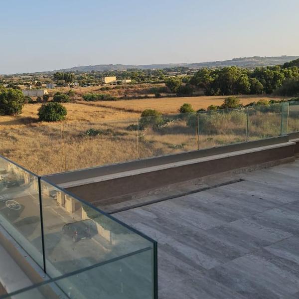 Modern Penthouse XXL Terrace, Taʼ Qali