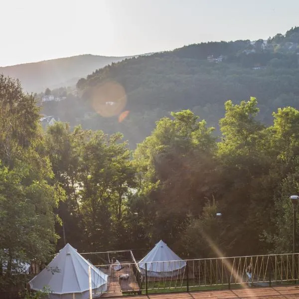 auracamp, Hotel in Mienzebrosche