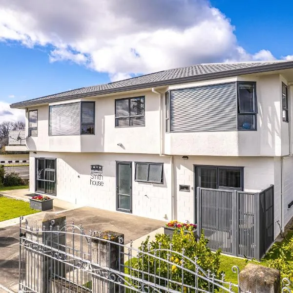 Smith House, hotel in Whanganui