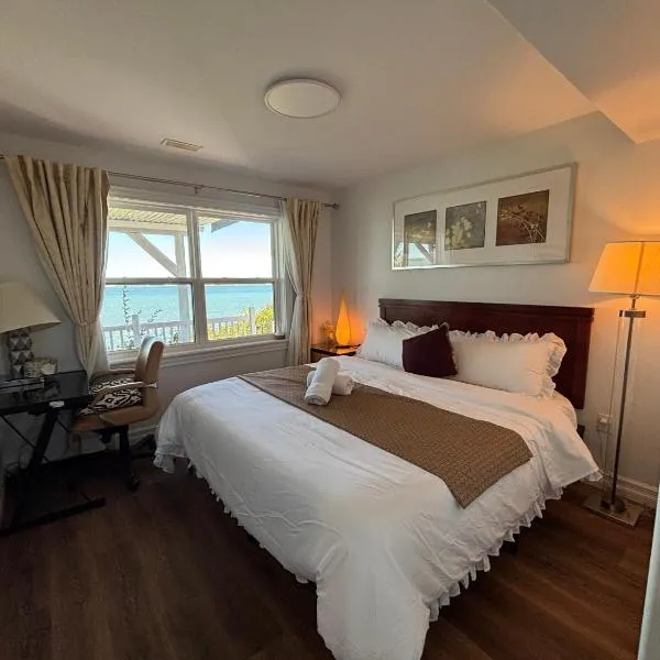 Entire Cozy Apartment with Share Jacuzzi to Enjoy Amazing Views, Hotel in Halifax