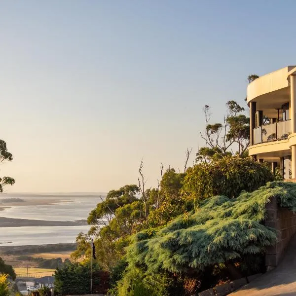 Sheer Pleasure Accommodation, hotel a Smithton