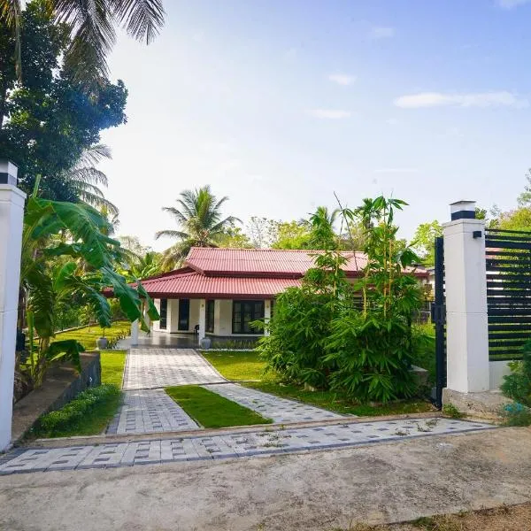ayaan group house, hotel in Ampara