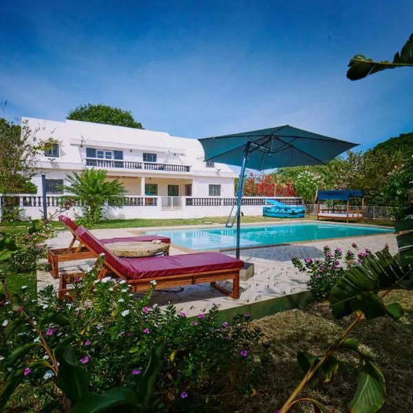 Villa SAIDIA climatisée avec PISCINE, hotel em Antsiranana