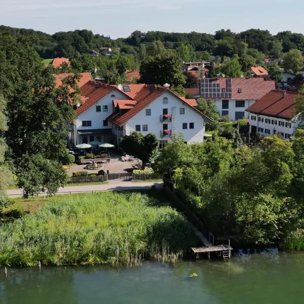 Sopherl am See - Frühstück auf der Seeterrasse, sehr ruhig und wunderschön am See, 3 Minuten nach Oberpfaffenhofen, viele Radtouren, Restaurants & Cafes in der Umgebung, ξενοδοχείο σε Weßling