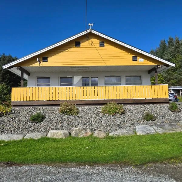 Vestavind hytter og rom AS, hotel in Ålesund