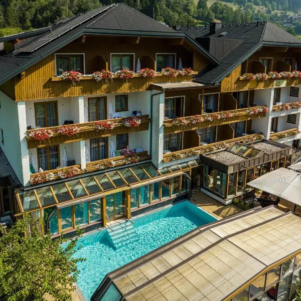 Genusshotel Almrausch, hotel v destinaci Bad Kleinkirchheim