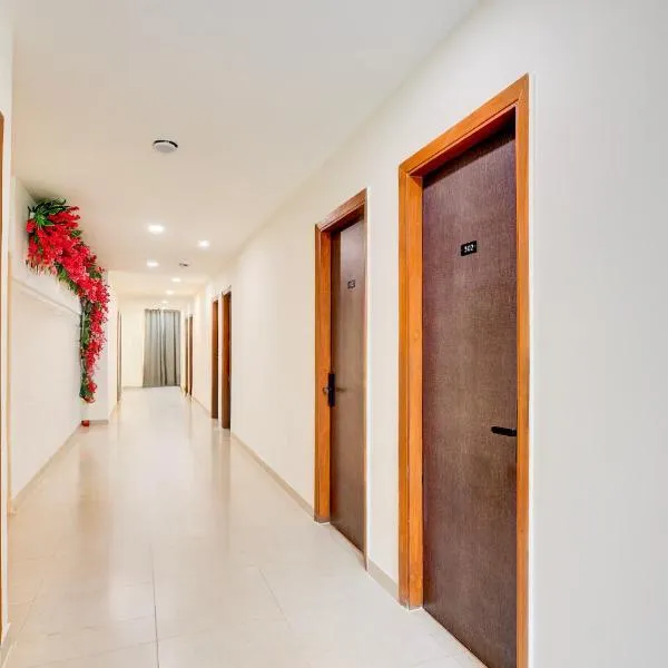 Super Townhouse Hotel Silver Saffron, hotel in New Delhi