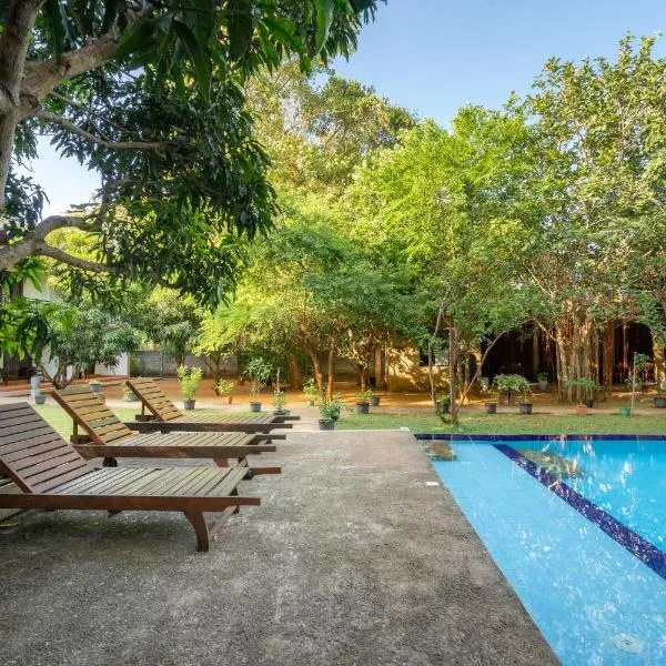 Tropicara Resort, hotel in Sigiriya