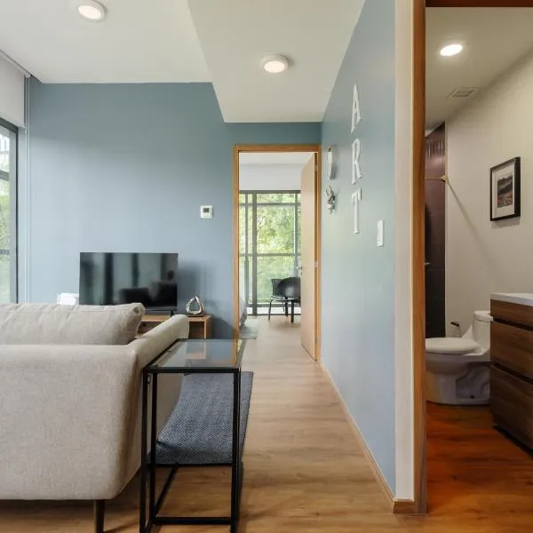 Pet-friendly Furnished 1BR Rental in Mexico City, hotel di Mexico City