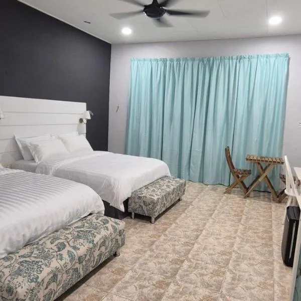 Tanjung Chap Beach Resort, hotel in Bachok