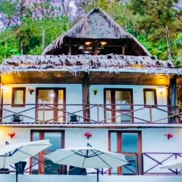 Ranchos de Chalia Panama, hotel in Portobelo