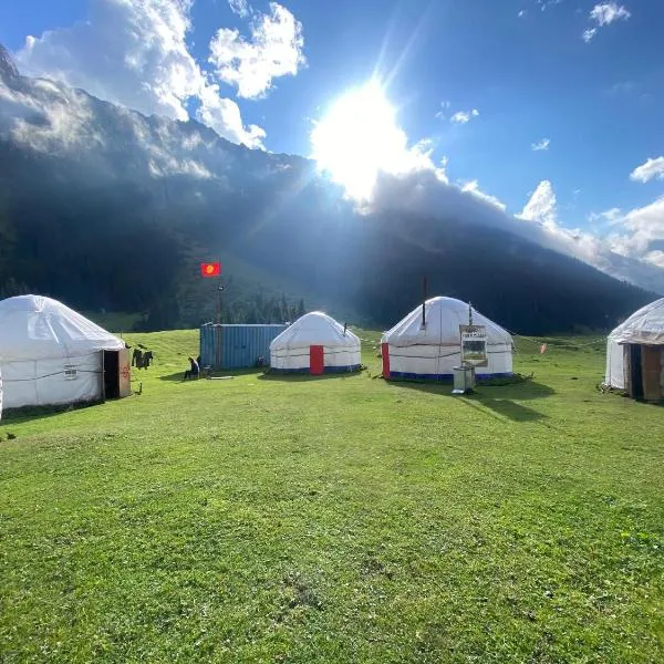 Aalam yurt camp Altyn-Arashan,Altynarasan的飯店