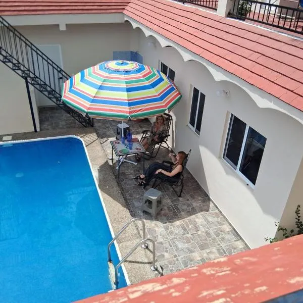 Playa de Carmil, hotel in Rincon de Guayabitos