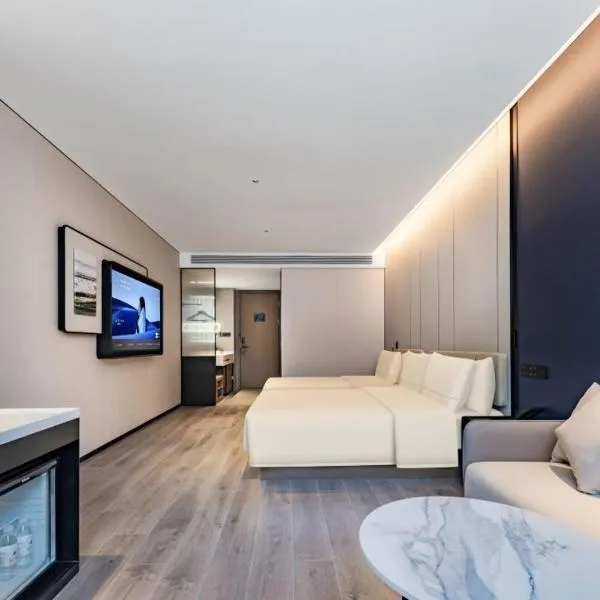 Atour Hotel Jiuquan Drum Tower, hotel v destinácii Jiuquan